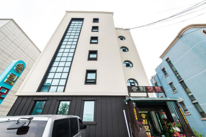 סוקצ'ו Songrim Motel מראה חיצוני תמונה